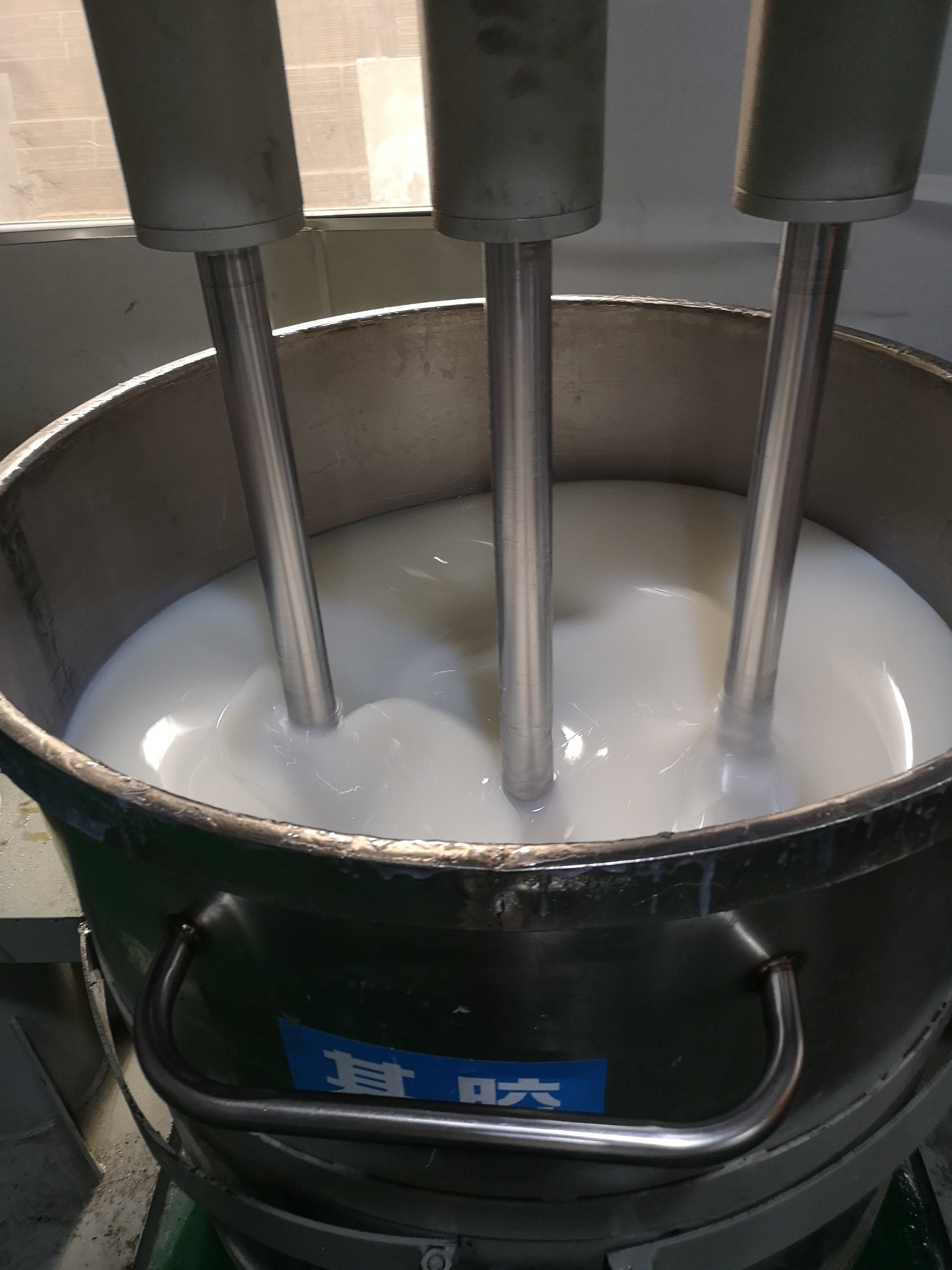 液體硅膠跟固化劑沒(méi)有攪拌均勻會(huì)有什么情況 ？